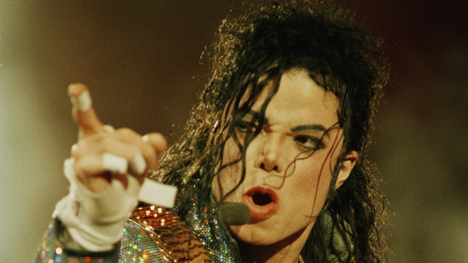 michael-jackson-s-invincible-album-cost-a-staggering-amount-to-make