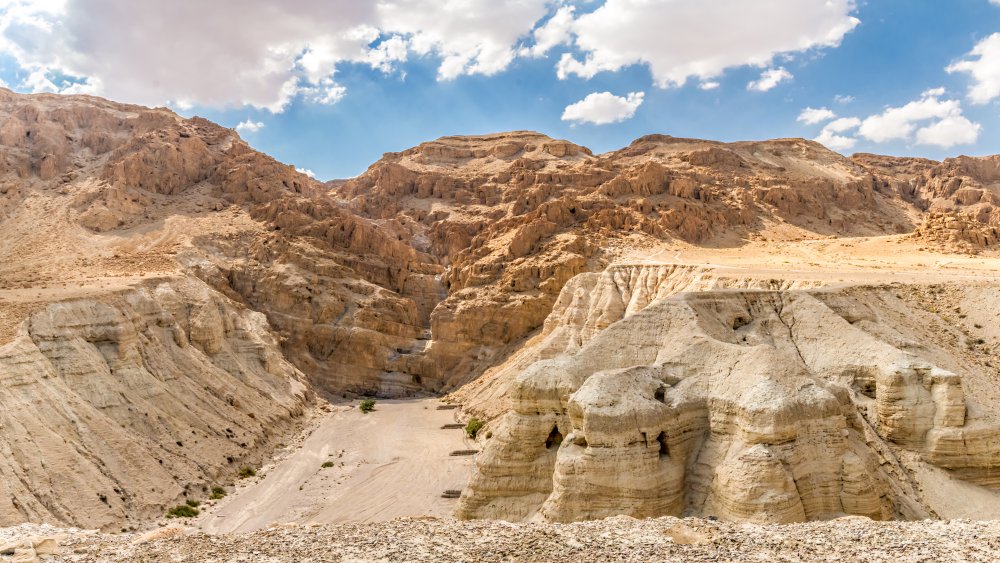 Qumran caves