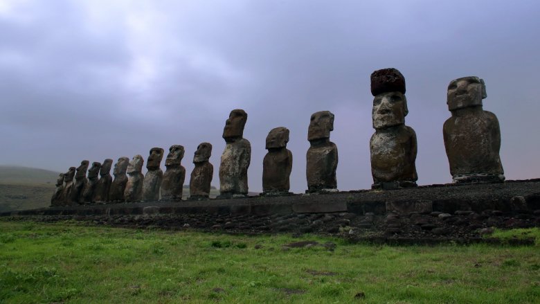 easter island heads