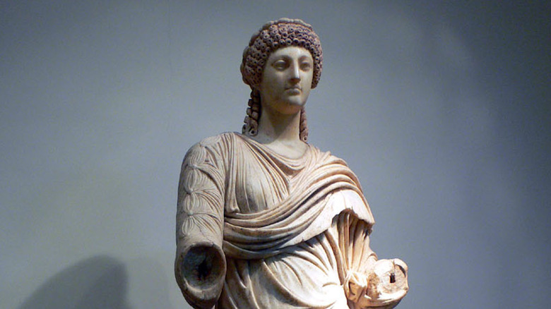 a statue of Poppaea Sabina