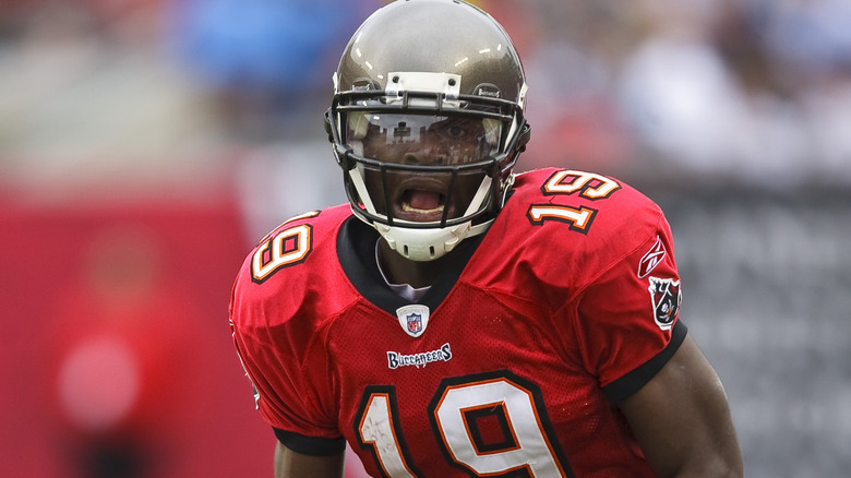 Mike Williams playing for Buccaneers