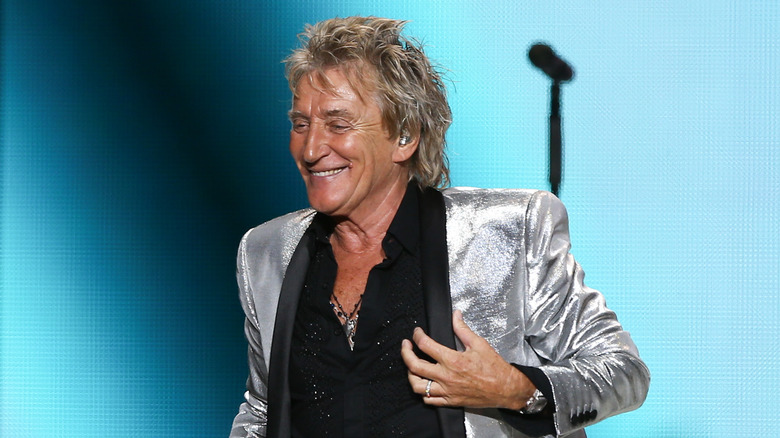 Rod Stewart onstage