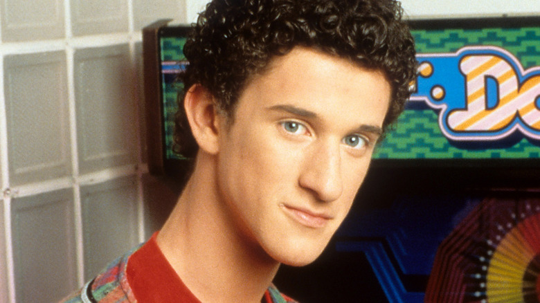 dustin diamond on saved by the bell set