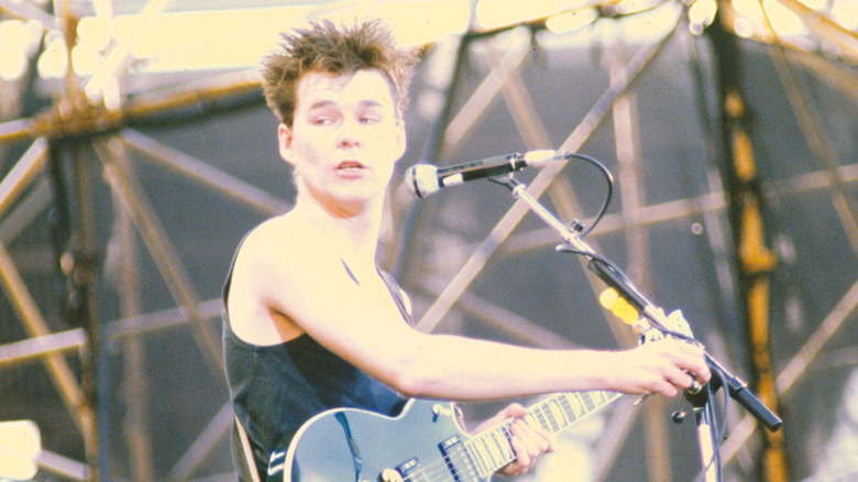 Stuart Adamson spiked hair performing on stage