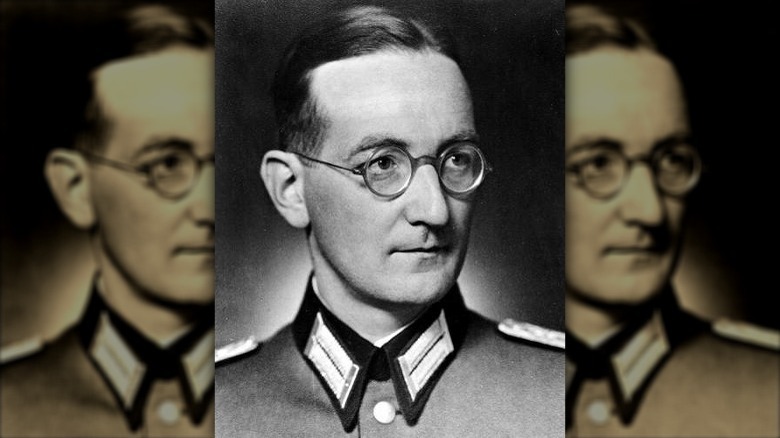 Alexis von Roenne Nazi round glasses