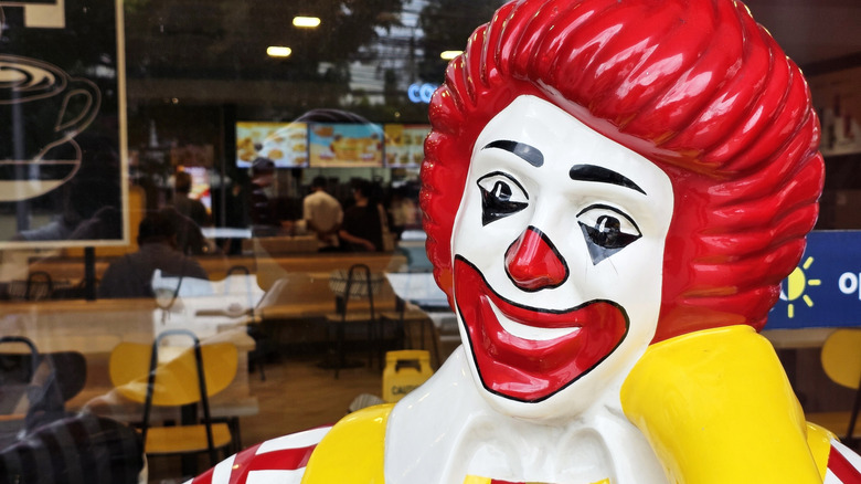 Ronald McDonald close-up