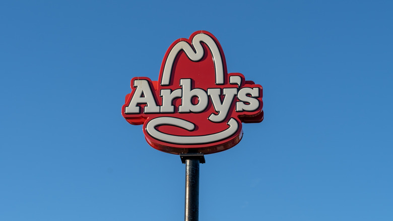 An Arby's sign