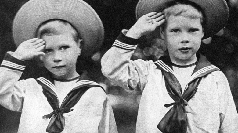 george V and edward VIII as children