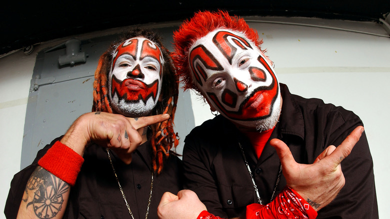 Shaggy 2 Dope and Violent J face paint