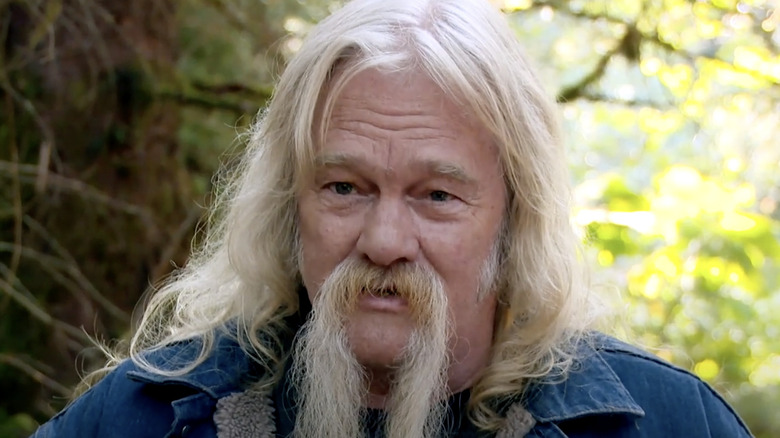 billy brown talking on alaskan bush people