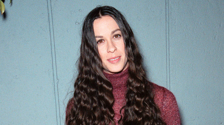 Alanis Morissette at the premier of Dogma