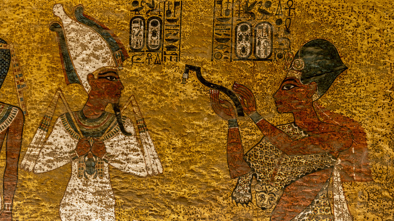 Hieroglyph depicting pharoah and attendant