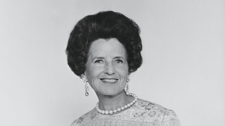 rose kennedy smiling pearl necklace