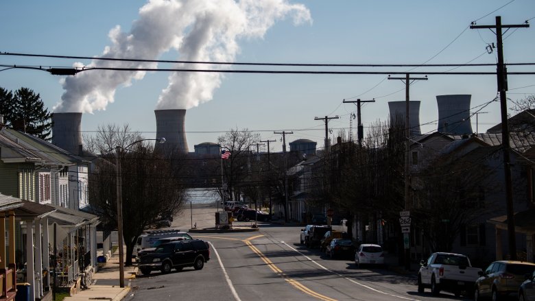 three mile island nearby town