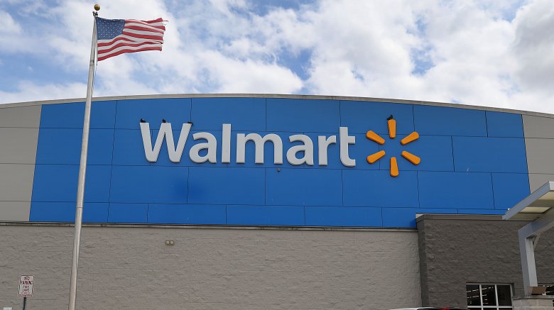 10 Walmart Secrets You Won't Hear from Employees