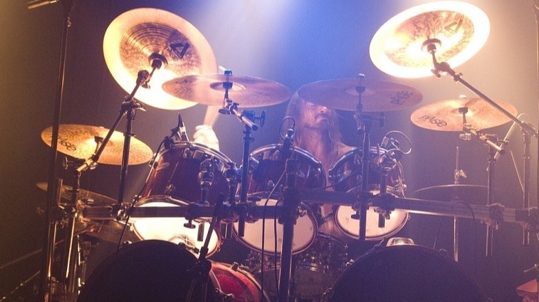 Steve Asheim on drums