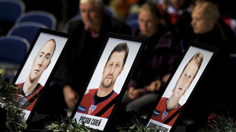 service commemorating the lost hockey players