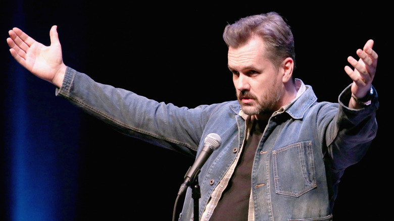 Jim Jefferies performing