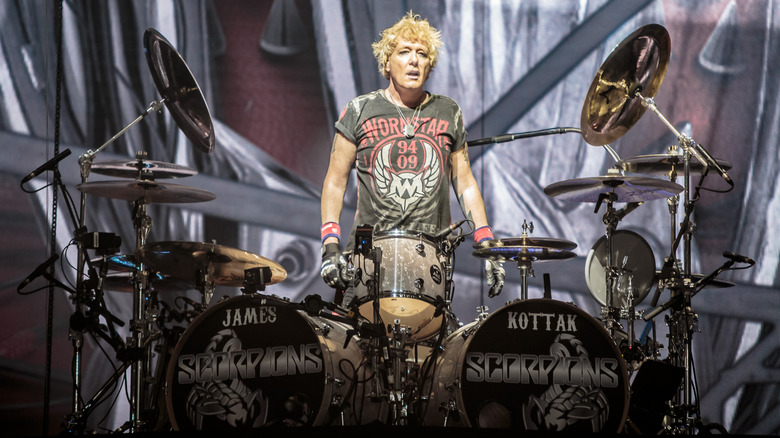 James Kottak at his drums in 2015