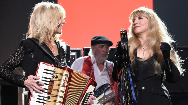 Nicks and McVie performing live