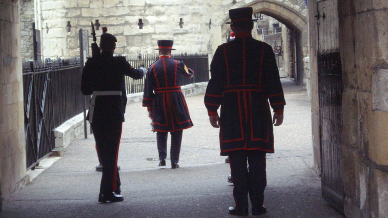 Yeoman Warder at entrance to Tower of London