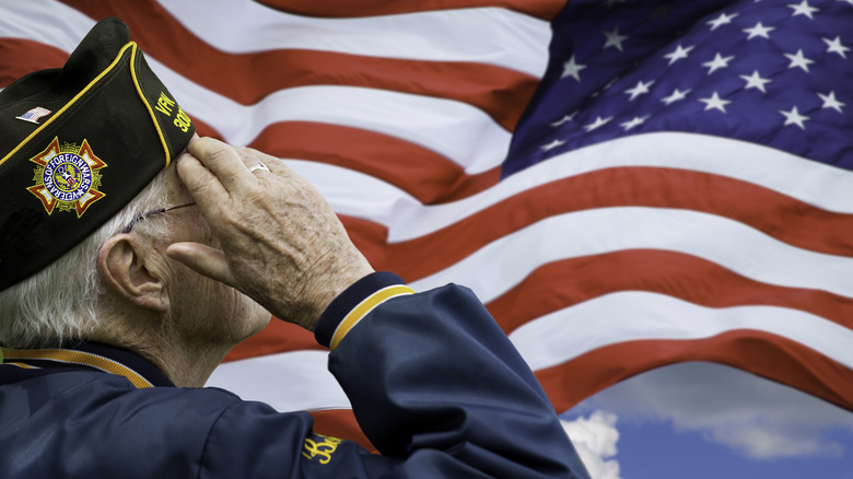 retired veteran saluting the flag