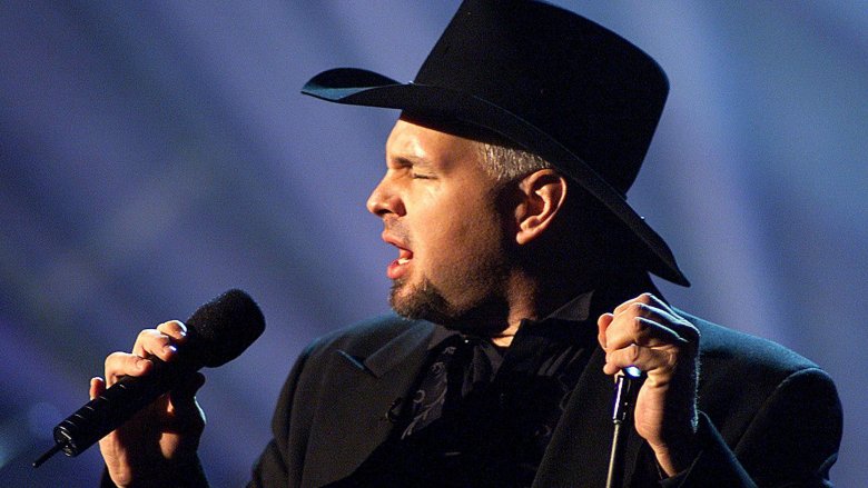 garth brooks chris gaines