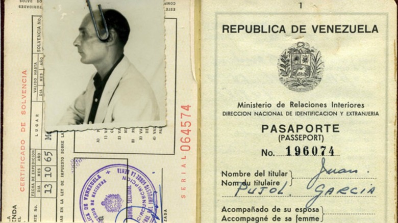 Juan Pujol Garcia passport