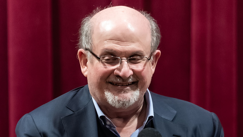 Salman Rushdie on stage