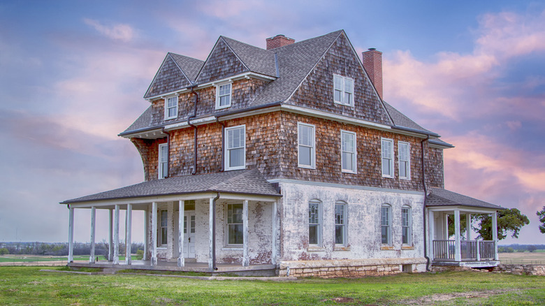 Building at Fort Reno