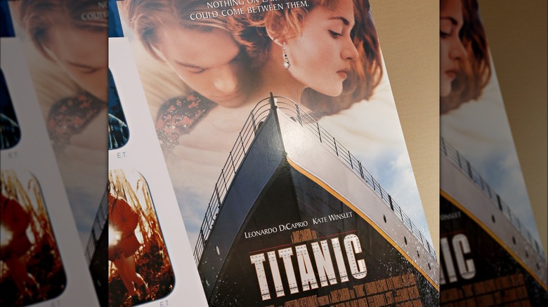 Titanic movie poster