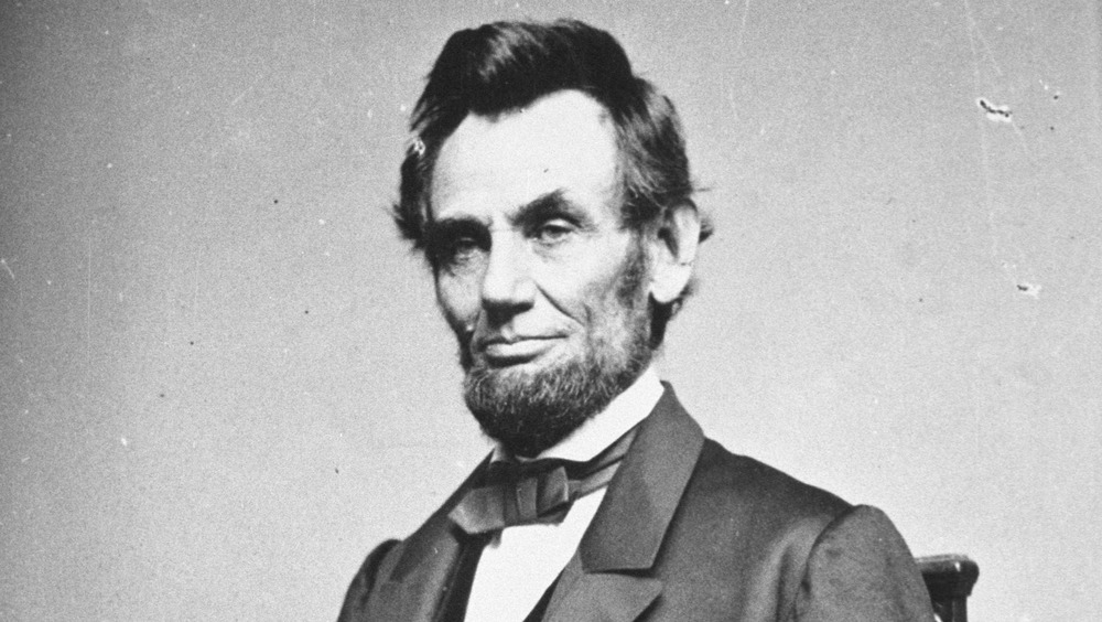 Abraham Lincoln photo suit beard