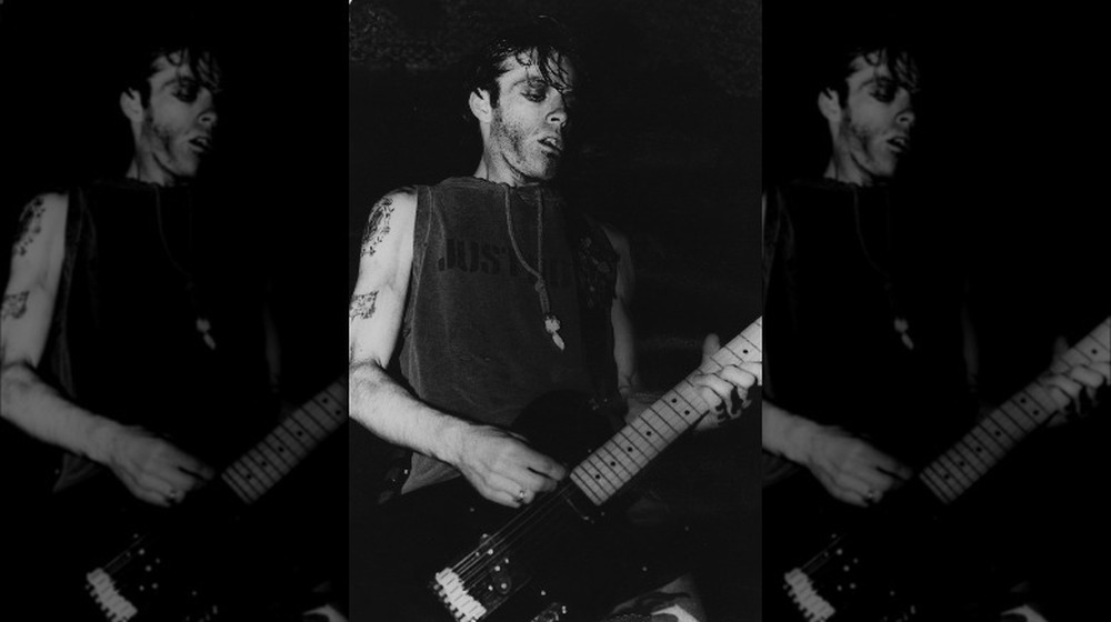 Richey Edwards onstage