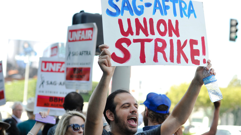 Bartle Bogle Hegarty picket line protest