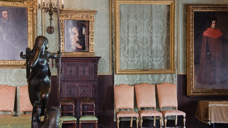 empty frames from the isabella stewart gardner museum heist