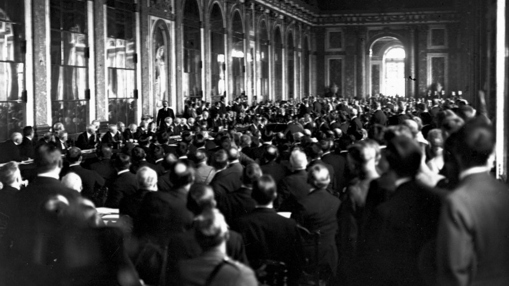 Treaty of Versailles in the Hall of Mirrors, 1919