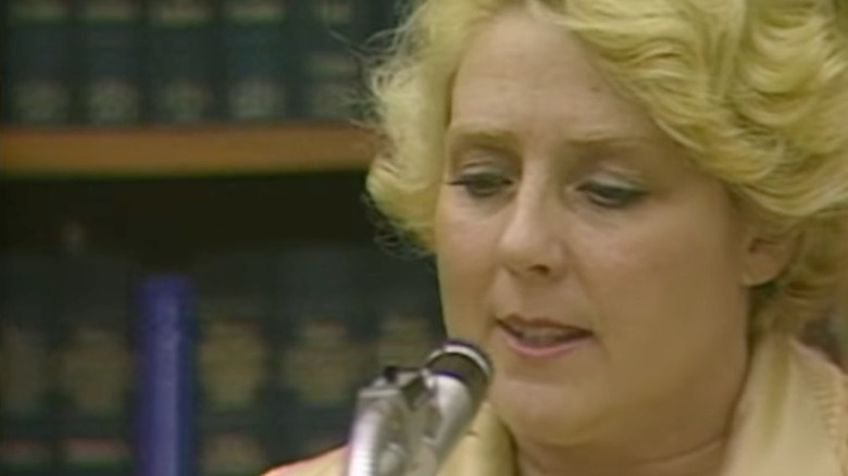 Betty Broderick on the witness stand