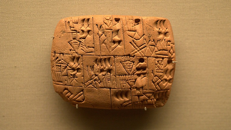 Cuneiform tablet from Uruk