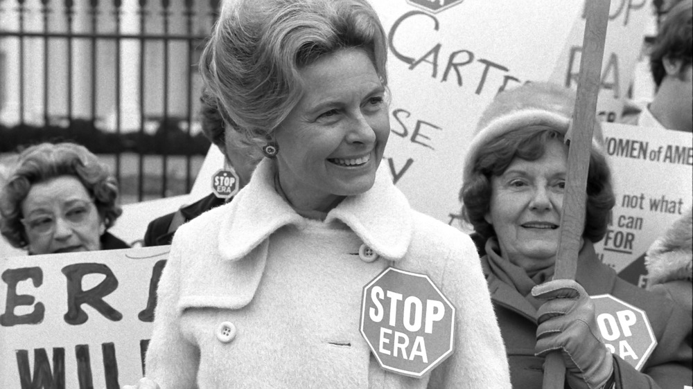 Phyllis Schlafly at a protest in front of the White House on February 4, 1977