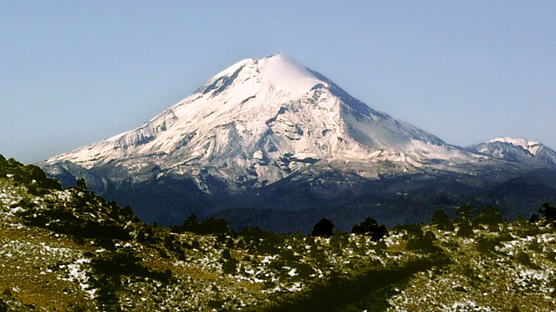 Pico de orizaba under blue sky