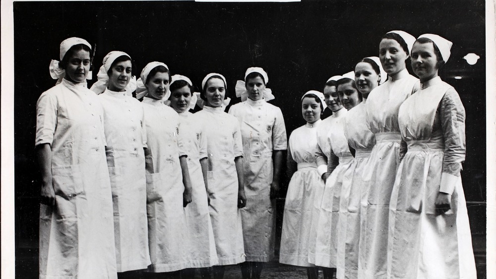 photograph of Victorian era nurses