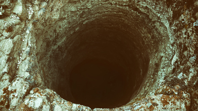 dark well