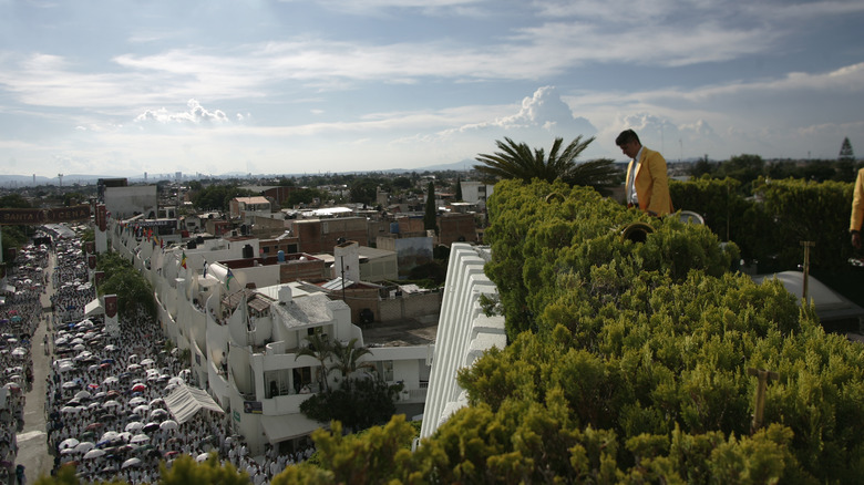 La Luz del Mundo church complex outside