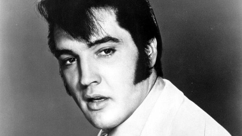 Elvis Presley publicity portrait