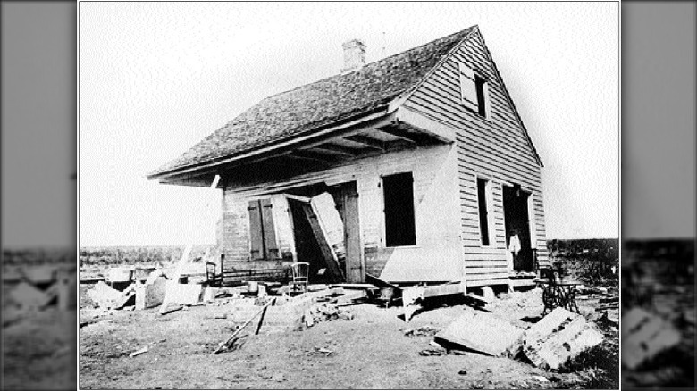 A hurricane hit the community of Cheniere Caminada, Louisiana in 1893, leaving only a single, damaged home