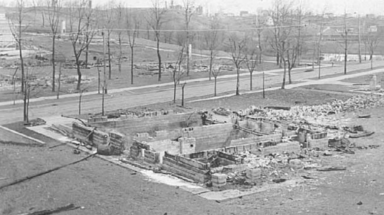 A residential area of Cloquet after the 1918 fire