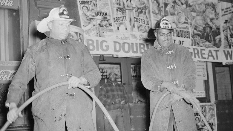 Firefighters 1940s