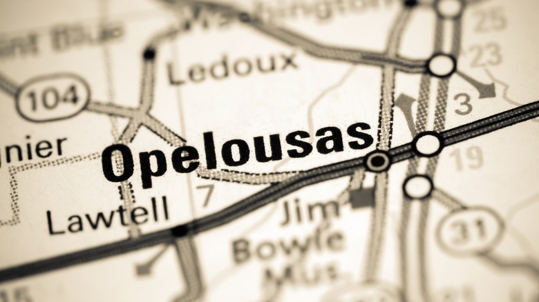 Opelousas on map