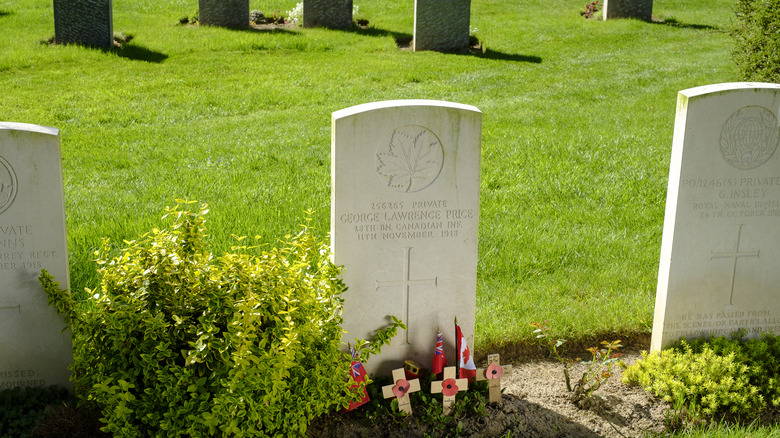 grave of george lawrence price