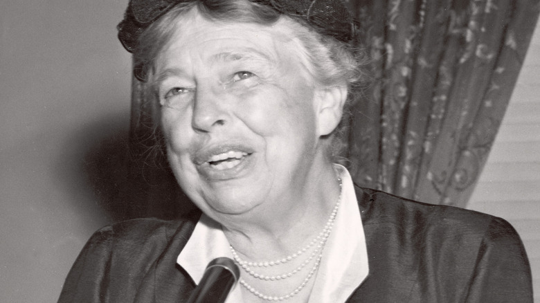 Eleanor Roosevelt on the radio 